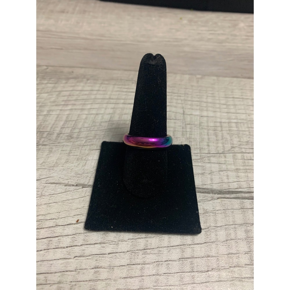 Rainbow Iridescent Magnetic Band Ring Purple Blue Green Size 10 3247